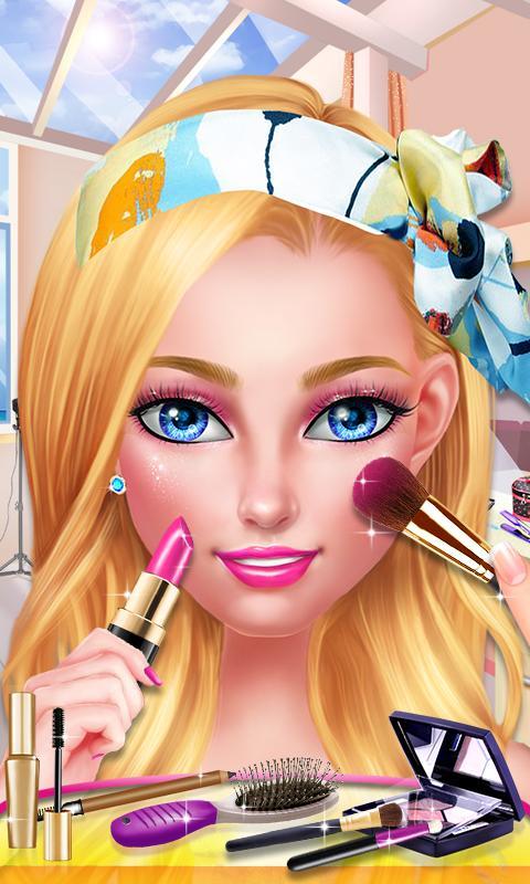 Teen Idol: Magazine Cover Girl